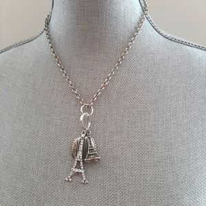 Diva  Vintage Necklace